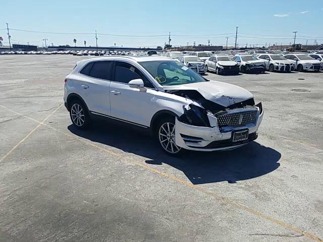 2019 LINCOLN MKC RESERV 5LMCJ3C99KUL31881
