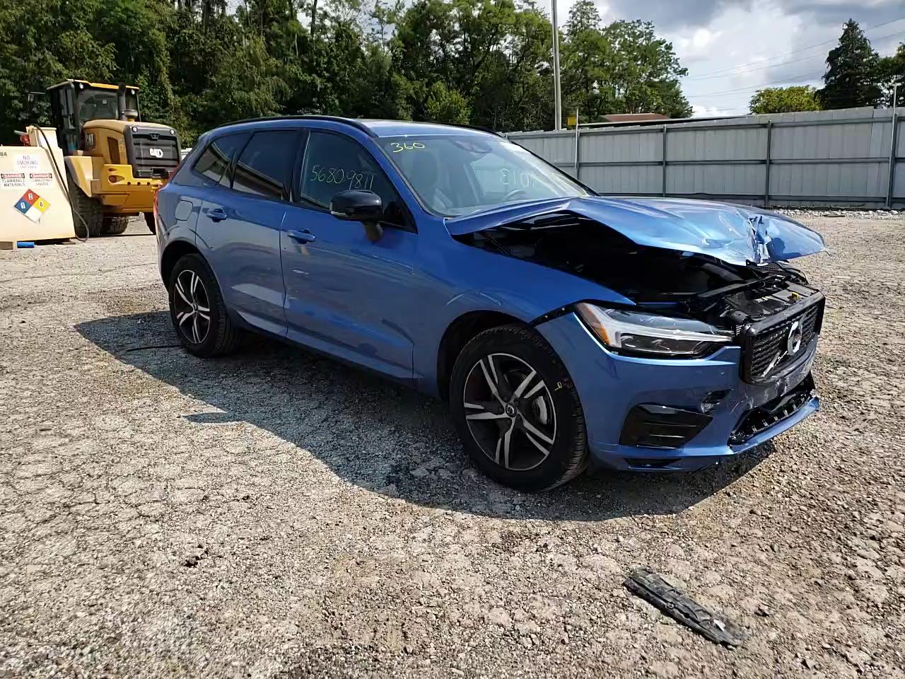 2021 VOLVO XC60 T5 R- YV4102RM8M1824489