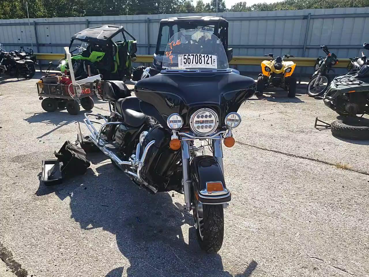 2010 HARLEY-DAVIDSON FLHTCU SHR 1HD1FL41XAB632158