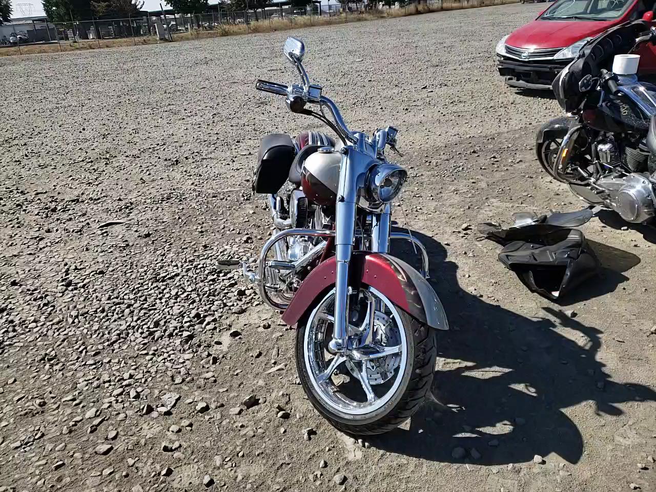 2010 HARLEY-DAVIDSON FLSTSE 1HD1PY91XAB953071