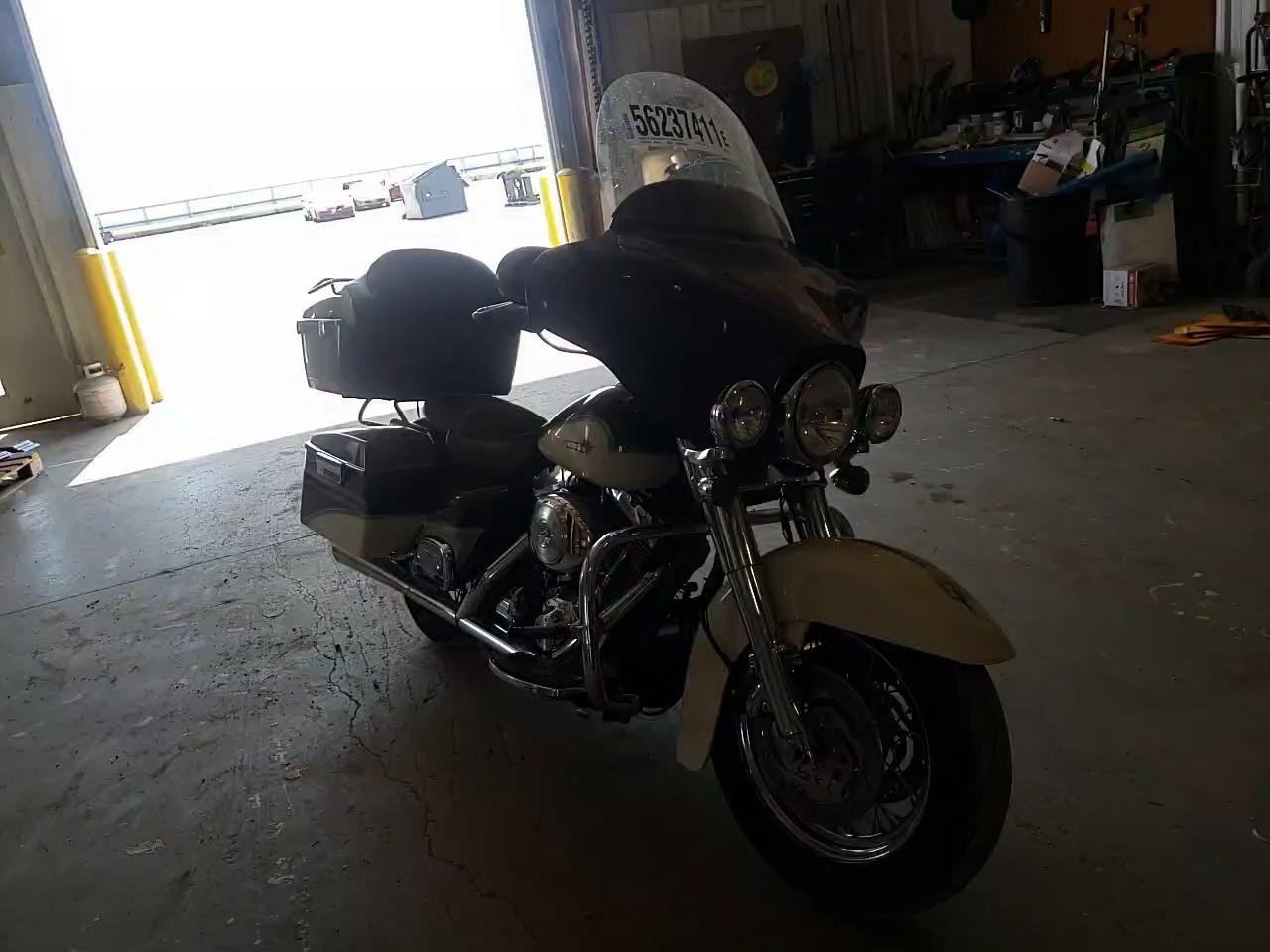 2000 HARLEY-DAVIDSON FLHTCI 1HD1FFW14YY651780