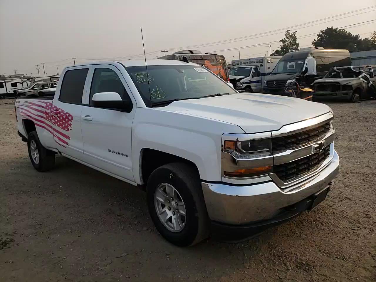 2018 CHEVROLET SLVRD 1500 3GCUKRECXJG398107