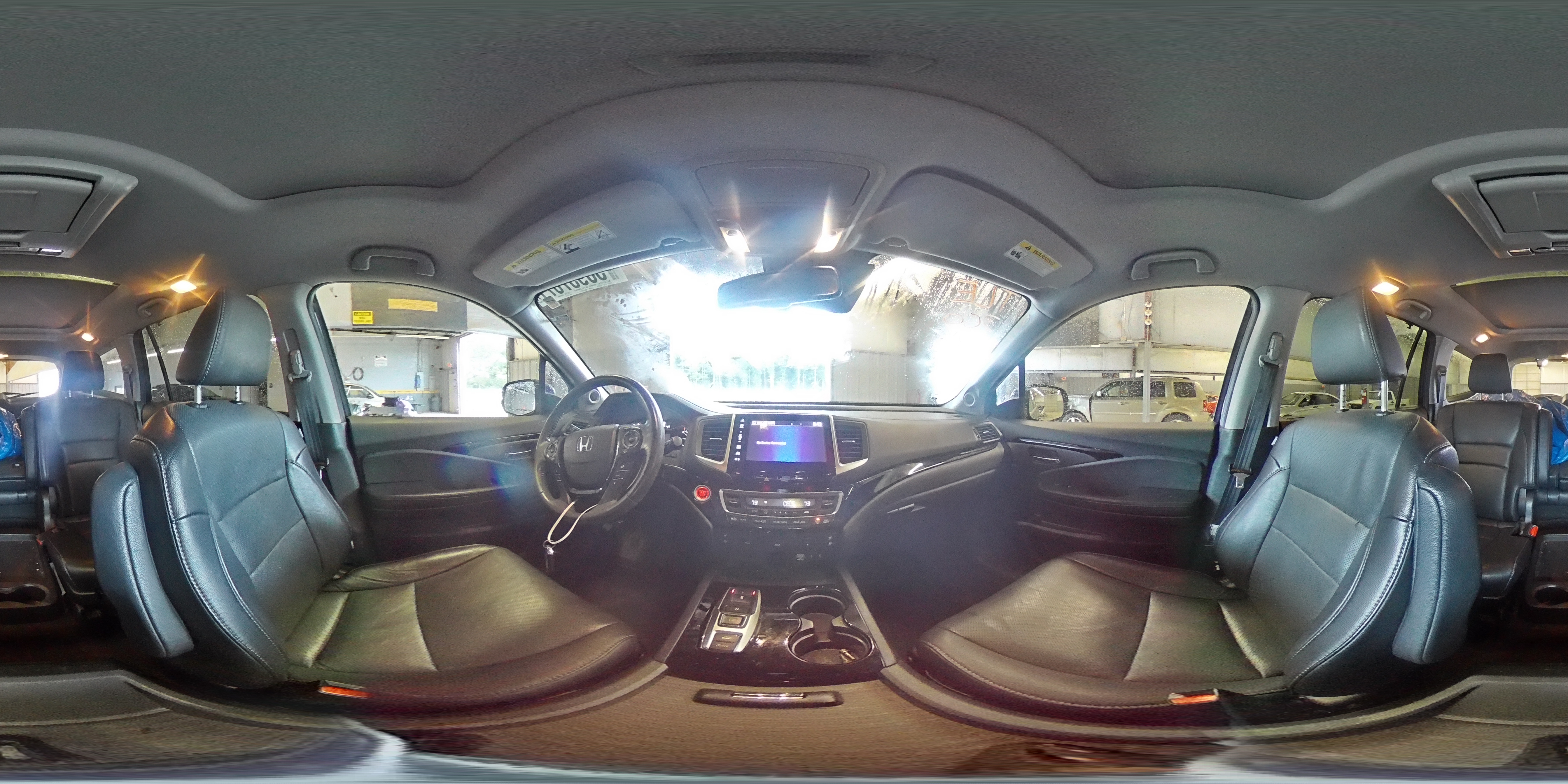2018 HONDA PILOT ELIT 5FNYF6H07JB018555