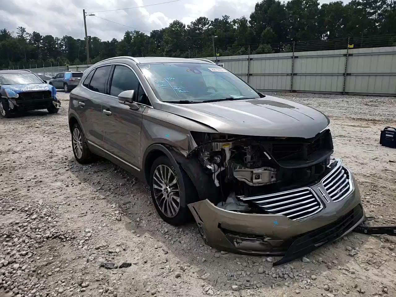2016 LINCOLN MKC RESERV 5LMCJ3C93GUJ28119
