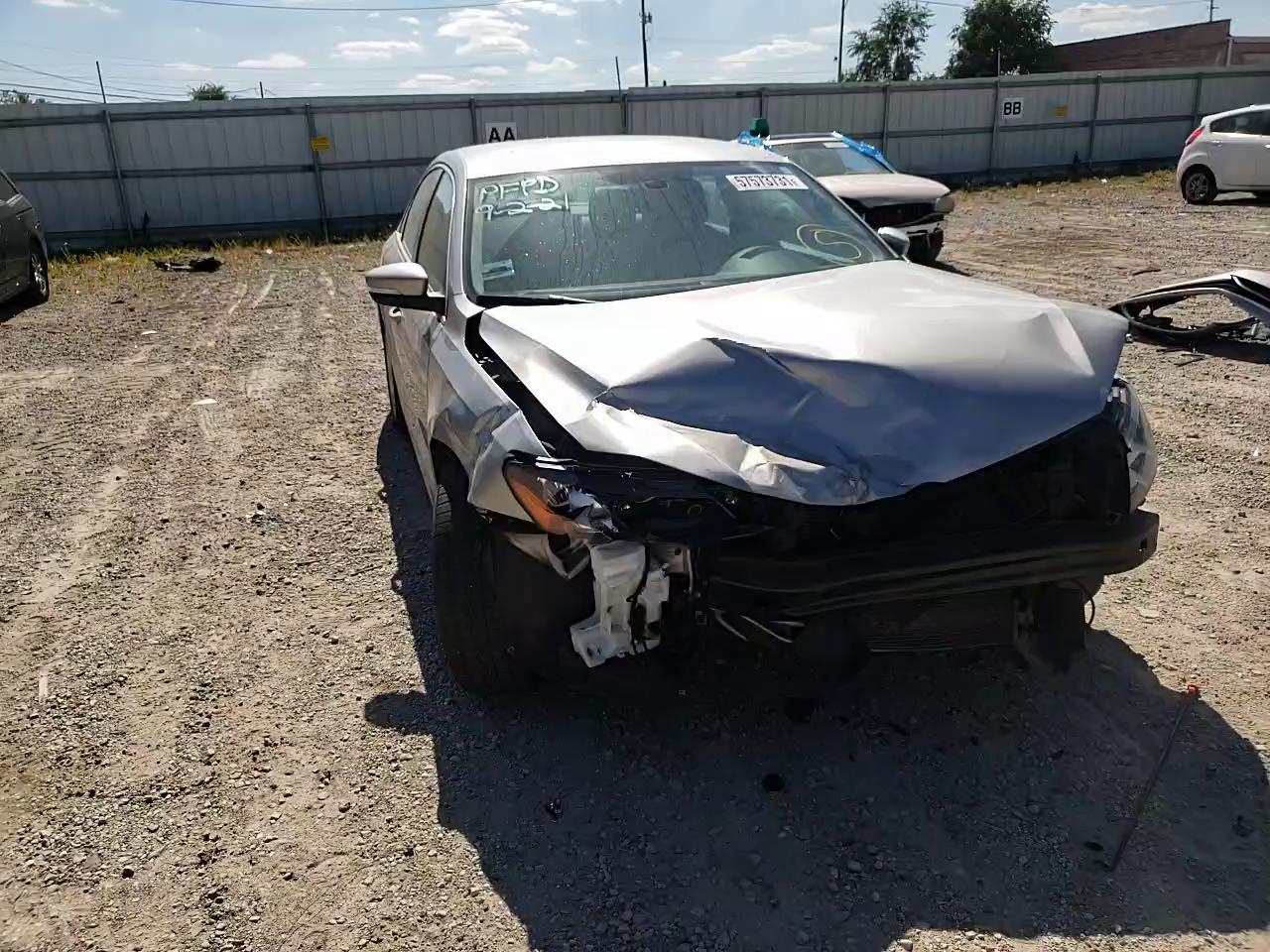 2012 VOLKSWAGEN PASSAT 1VWBP7A37CC107794