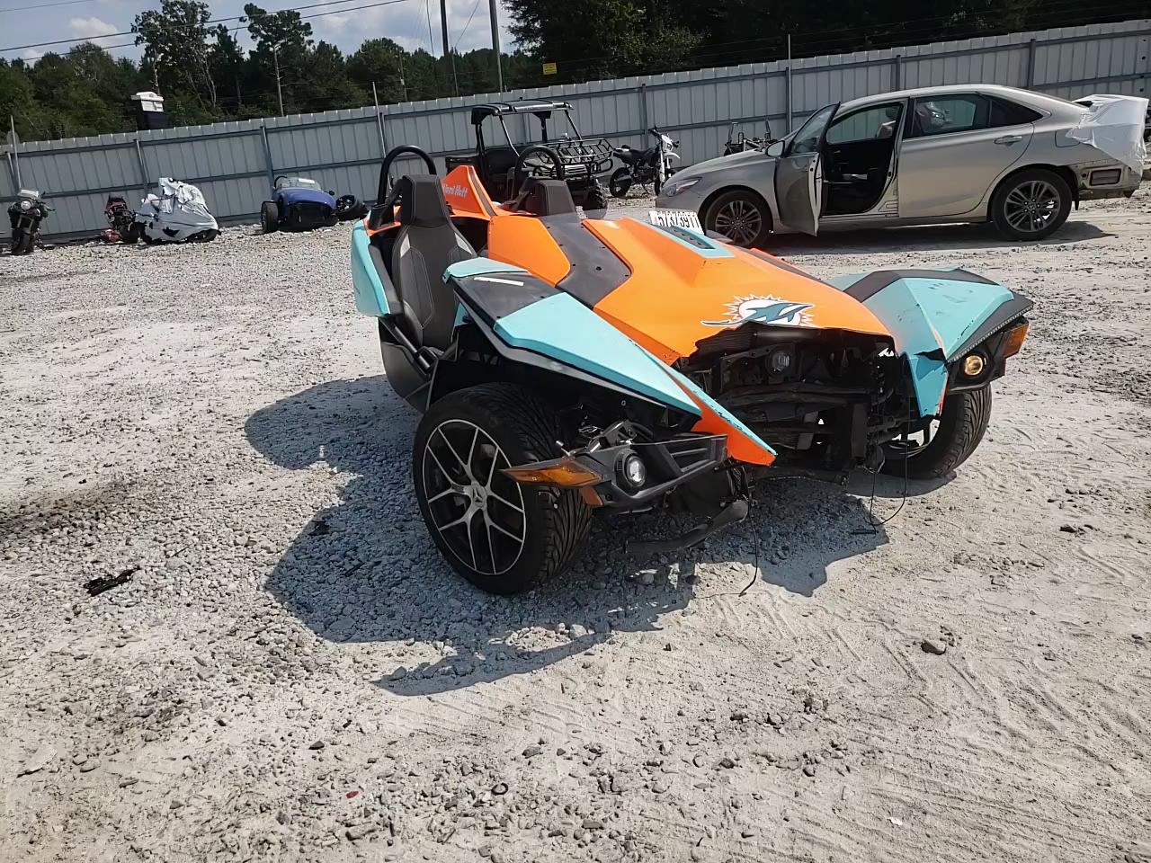 2019 POLARIS SLINGSHOT 57XAAPFA1K8135011