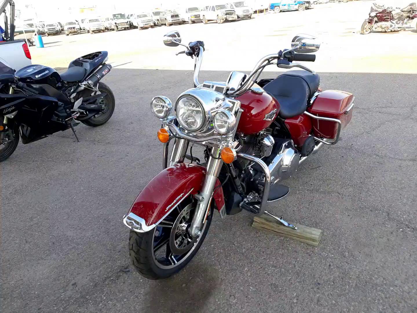 2021 HARLEY-DAVIDSON FLHR 1HD1FBC15MB602419