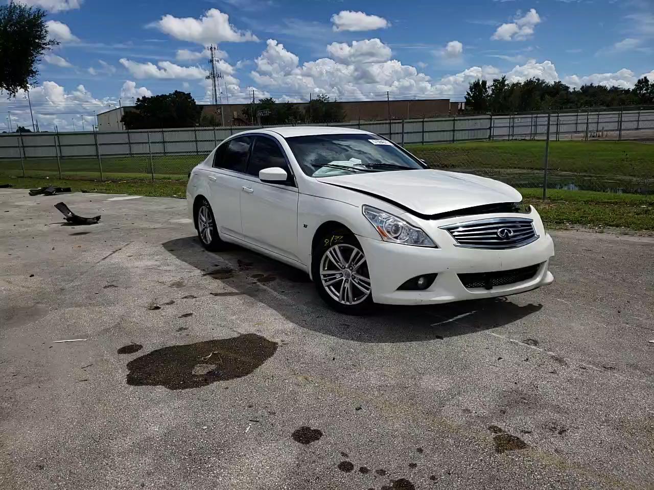 2015 INFINITI Q40 JN1CV6AP0FM500502