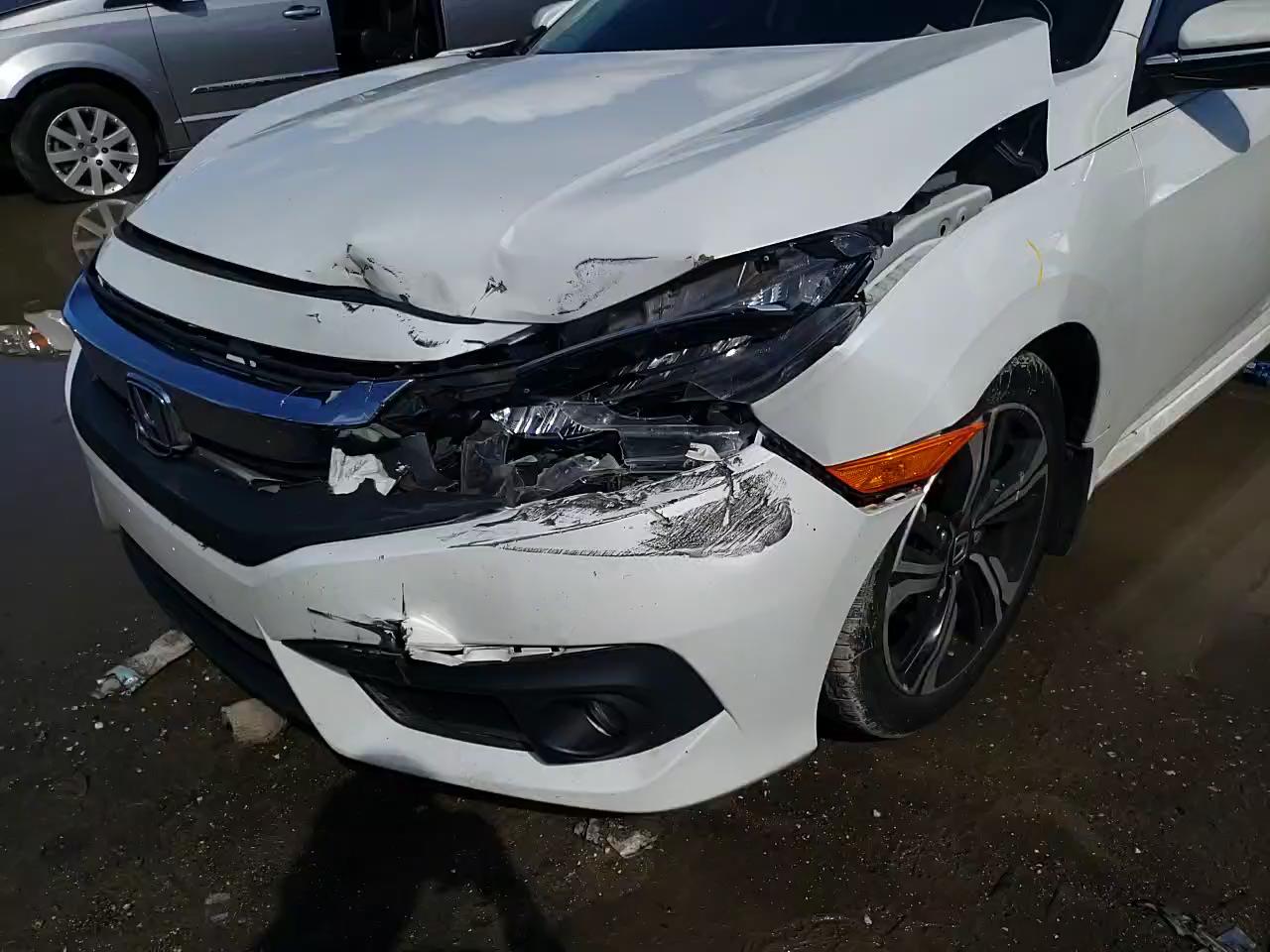 2016 HONDA CIVIC TOUR 19XFC1F99GE015532