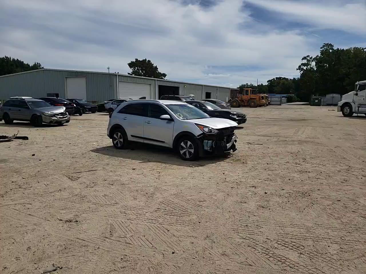 2018 KIA NIRO FE KNDCB3LC1J5158057