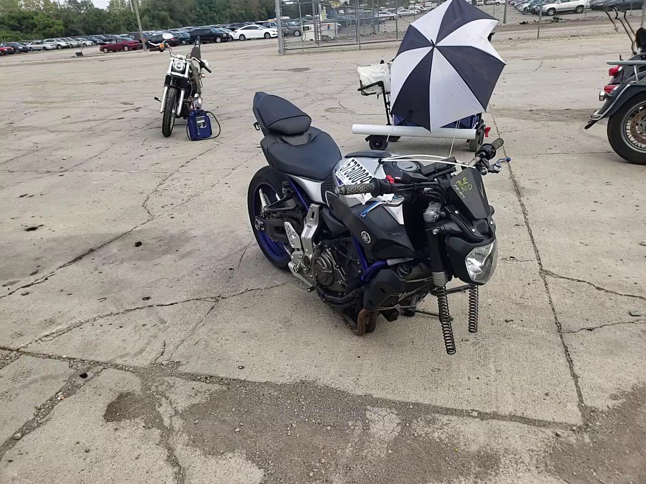 2016 YAMAHA FZ07 JYARM06E5GA006391