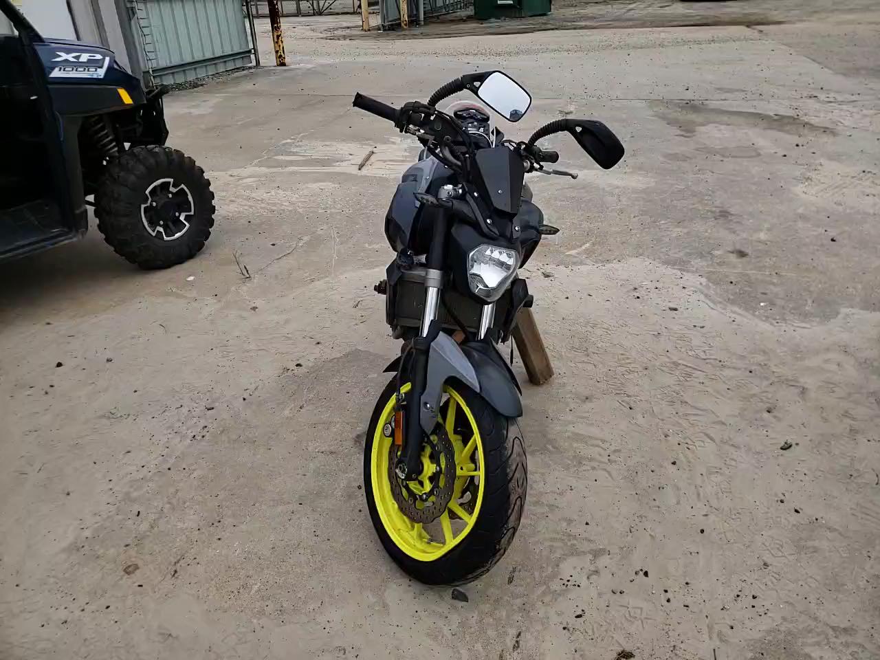 2016 YAMAHA FZ07 JYARM06E5GA010022