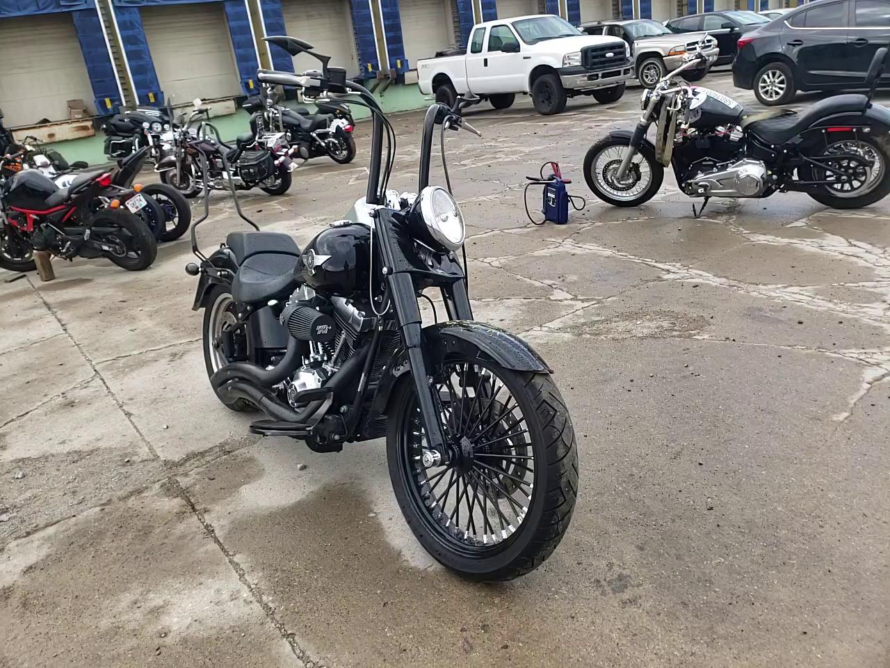 2010 HARLEY-DAVIDSON FLSTFB 1HD1JN510AB021967