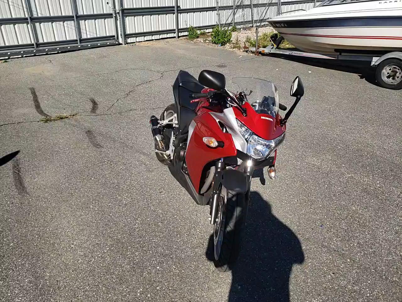 2011 HONDA CBR250 R MLHMC411XB5003353