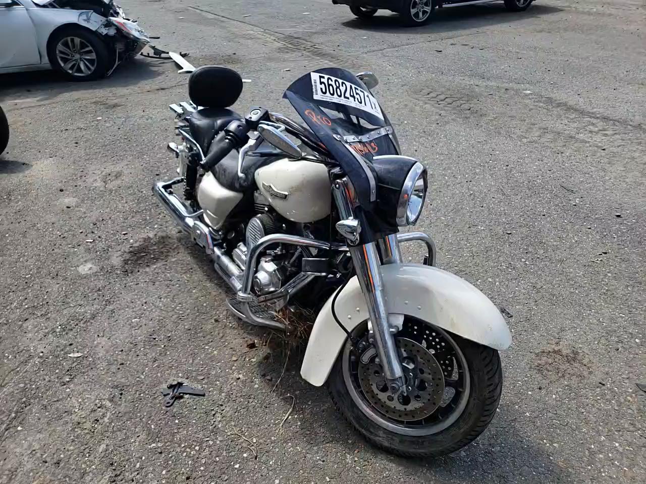 2004 HARLEY-DAVIDSON FLHPI 1HD1FHW1X4Y715603
