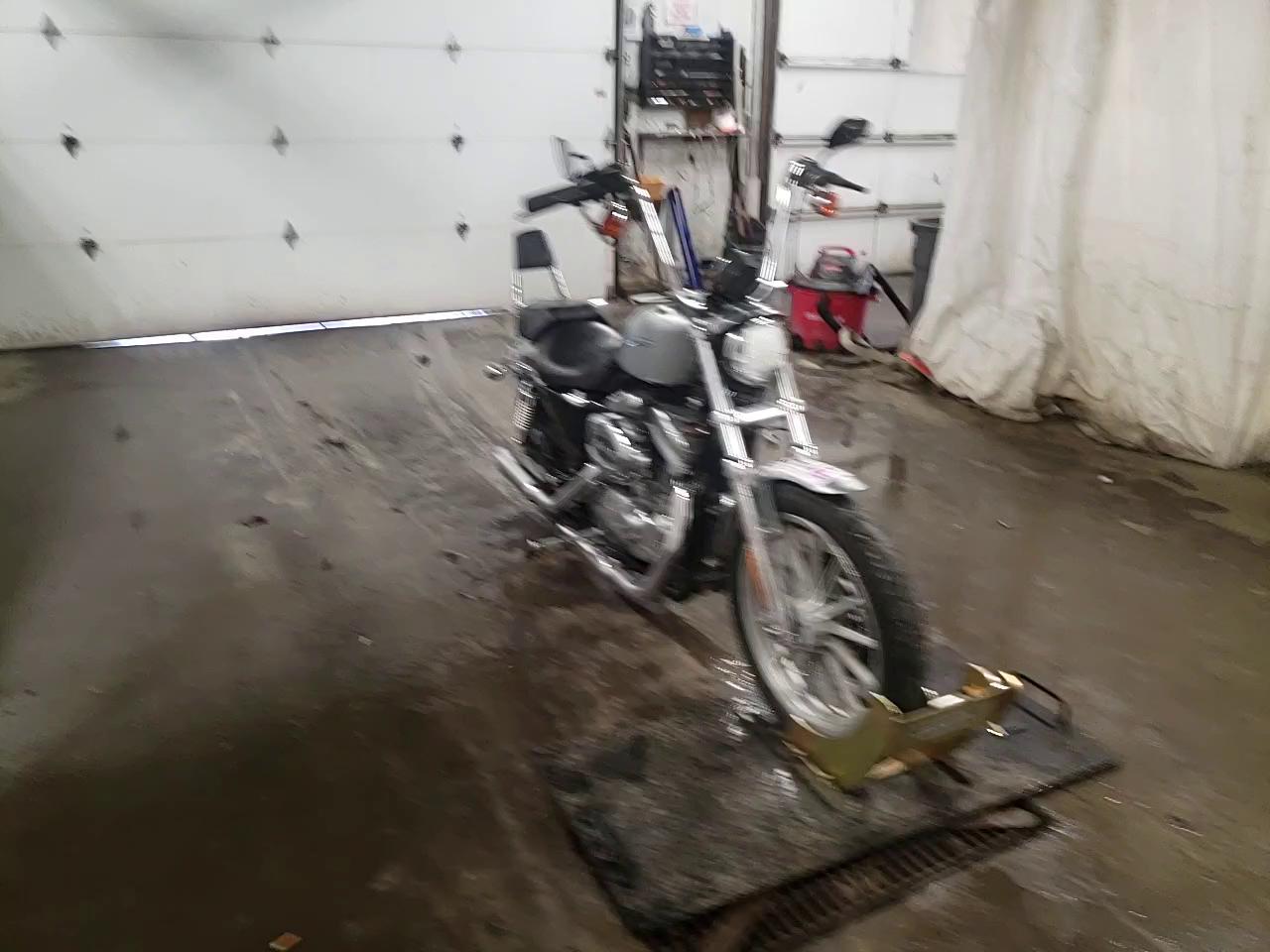 2005 HARLEY-DAVIDSON XL883 L 1HD4CMM125K453114
