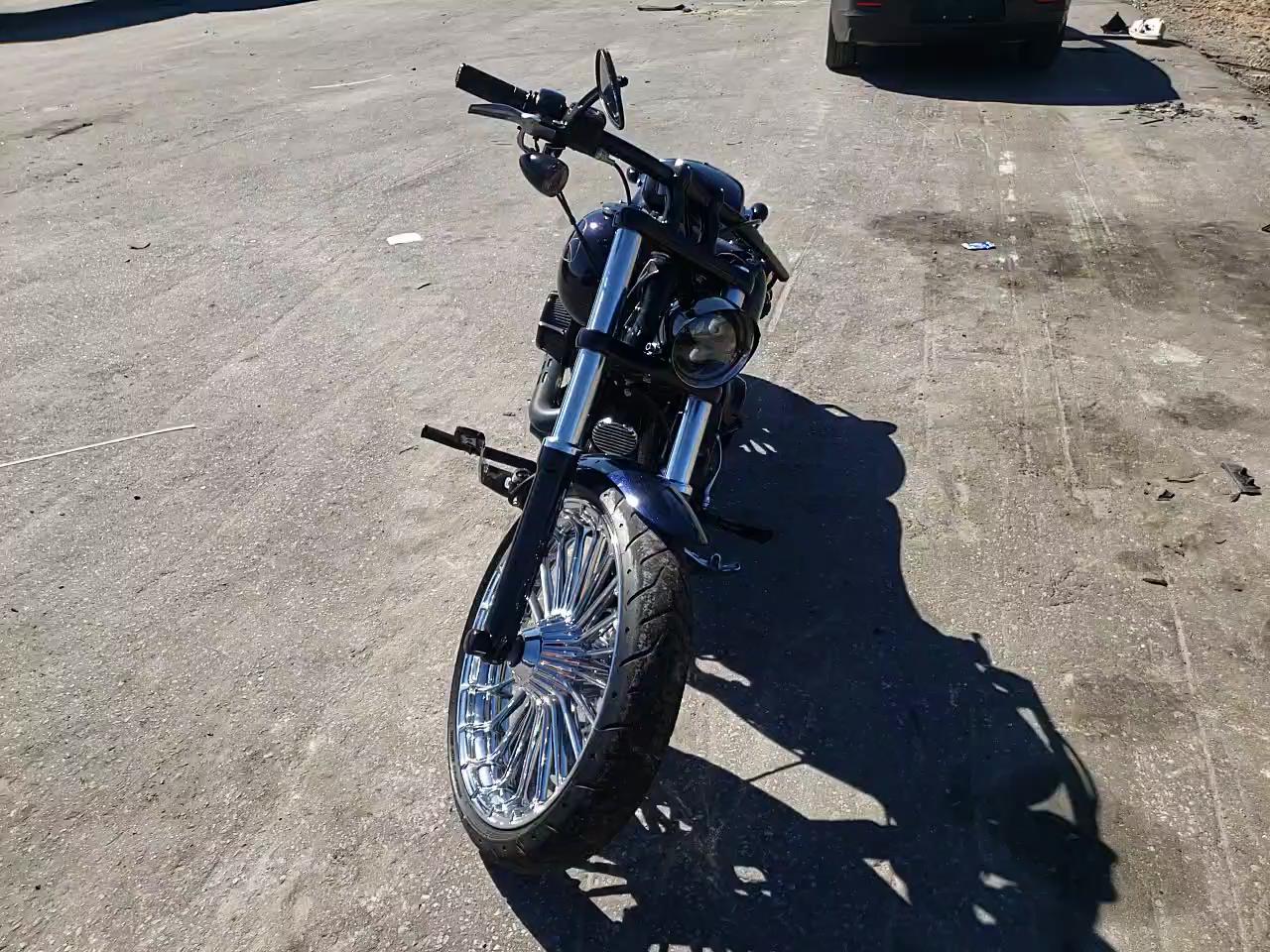 2013 HARLEY-DAVIDSON FXSB BREAK 1HD1BFV60DB035483
