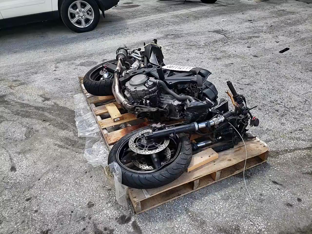 2006 SUZUKI 650 JS1VP53A962100981