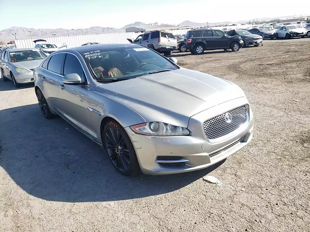 2011 JAGUAR XJL SAJWA2GB7BLV00959