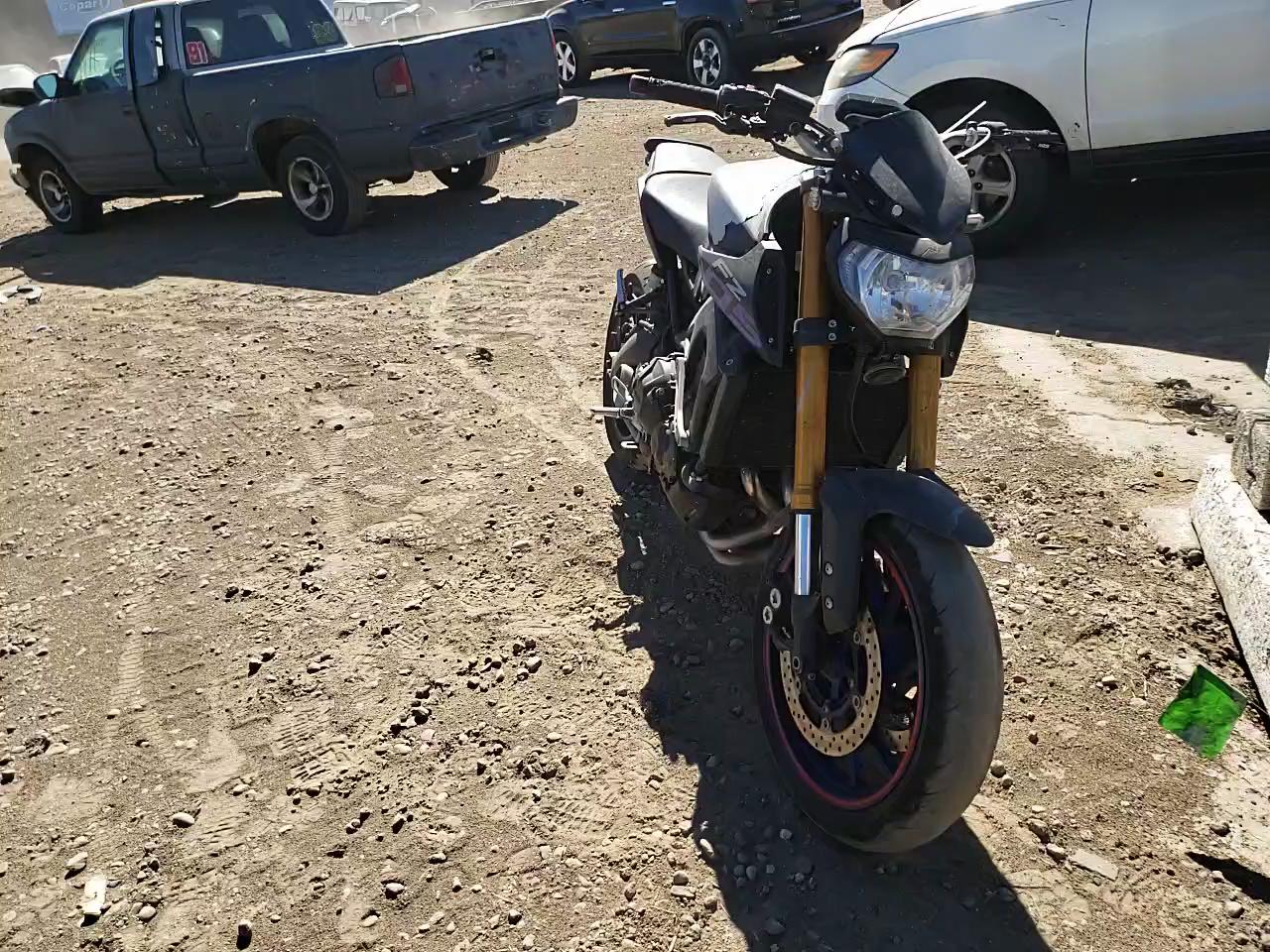 2014 YAMAHA FZ09 JYARN33E2EA001388
