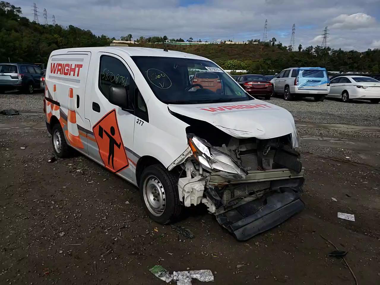 2015 NISSAN NV 200 3N6CM0KN6FK730097