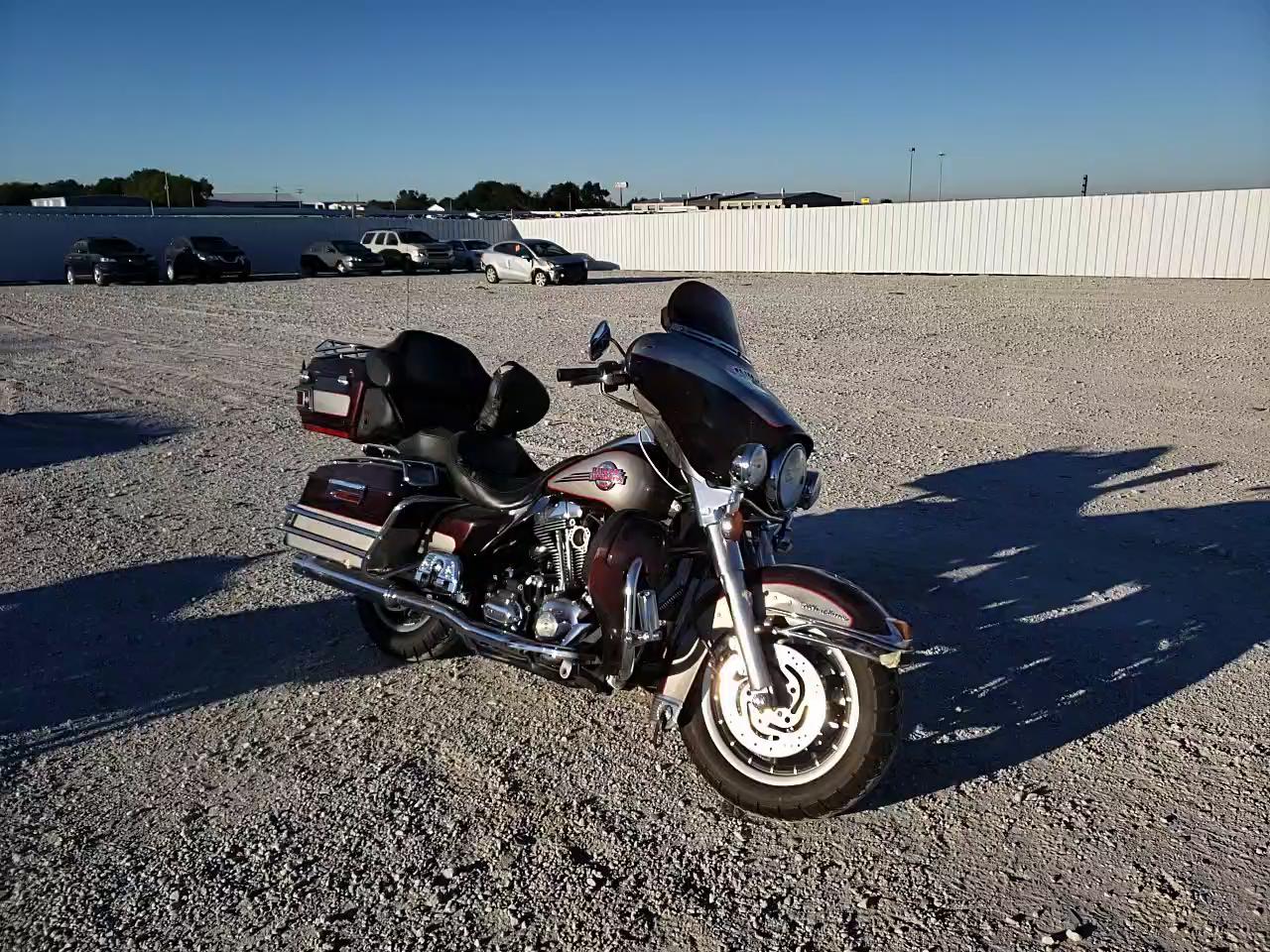 2007 HARLEY-DAVIDSON FLHTCUI 1HD1FC4157Y688045