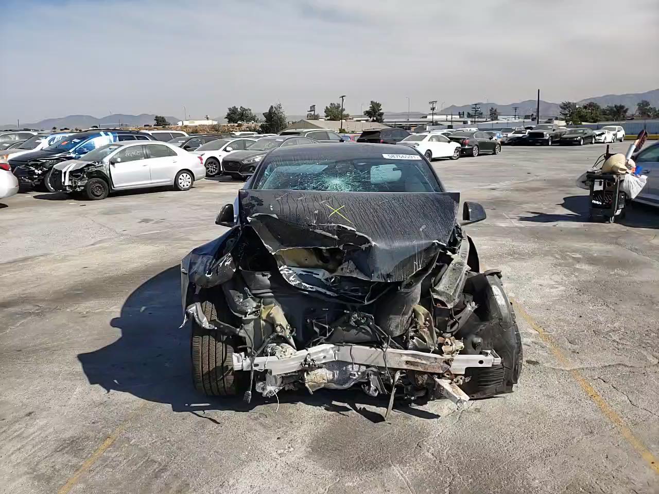 2021 TESLA MODEL Y 5YJYGDEE3MF091556