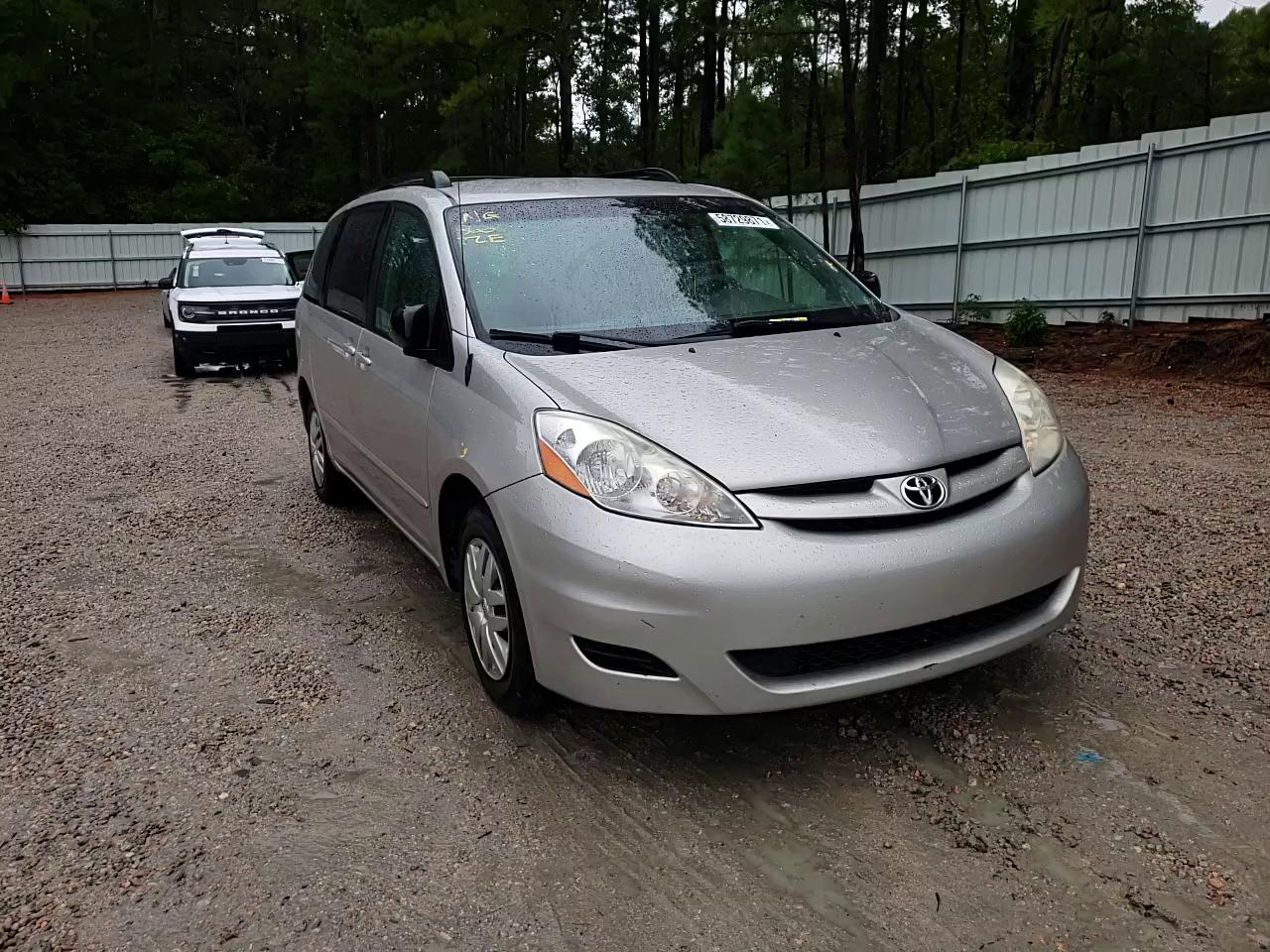 2010 TOYOTA SIENNA CE 5TDKK4CC3AS318449