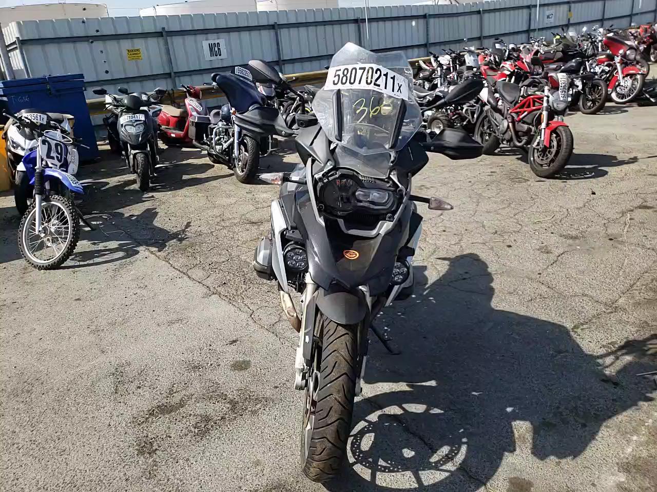 2015 BMW R1200 GS WB10A1102FZ187728