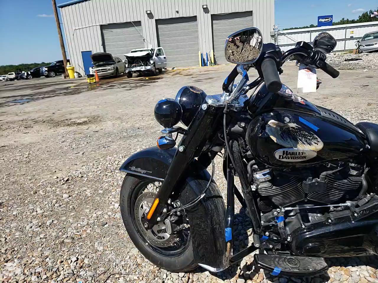2021 HARLEY-DAVIDSON FLHCS 1HD1YBK1XMB030694