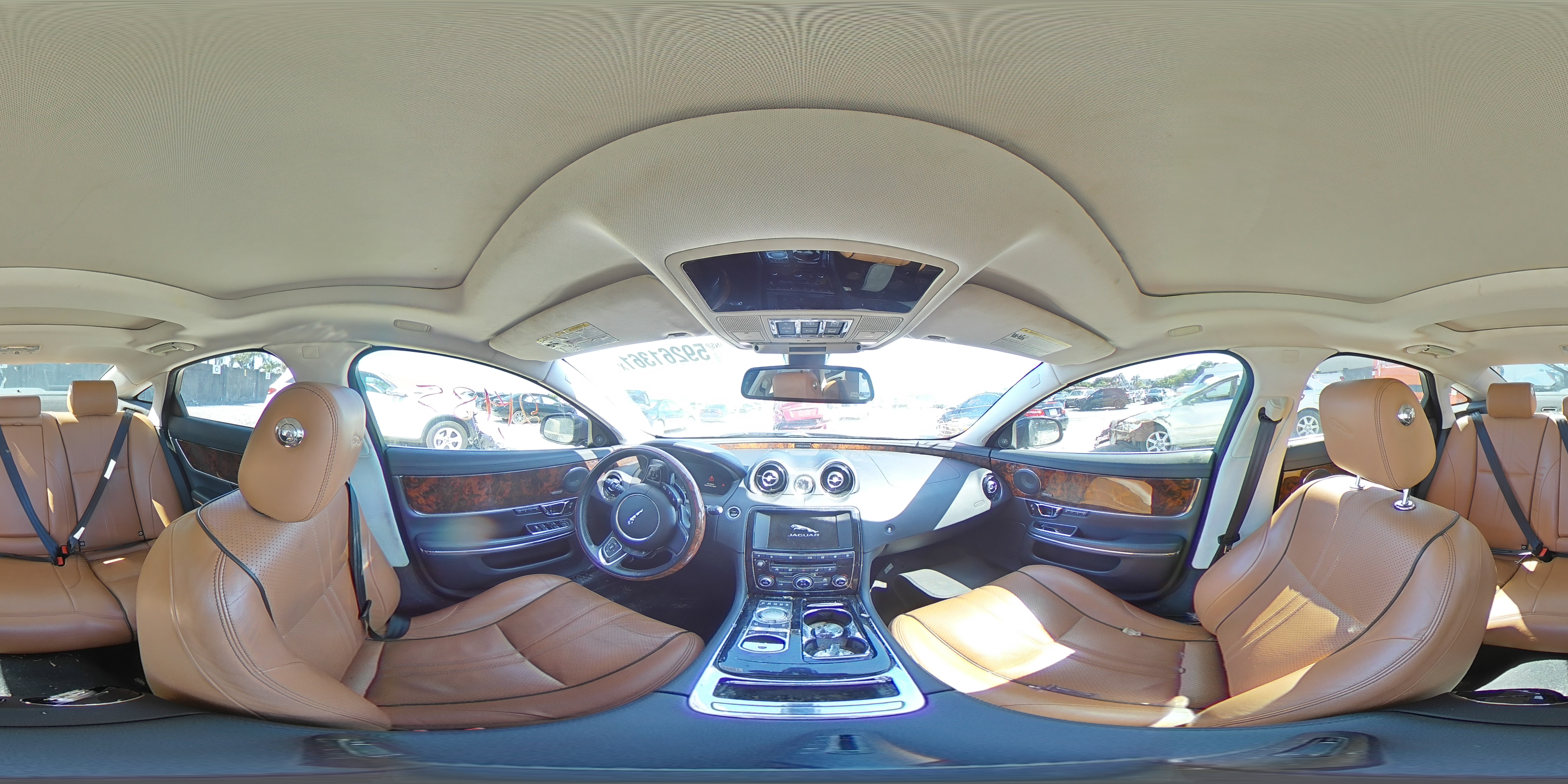 2016 JAGUAR XJ SAJWA1C74G8W01284