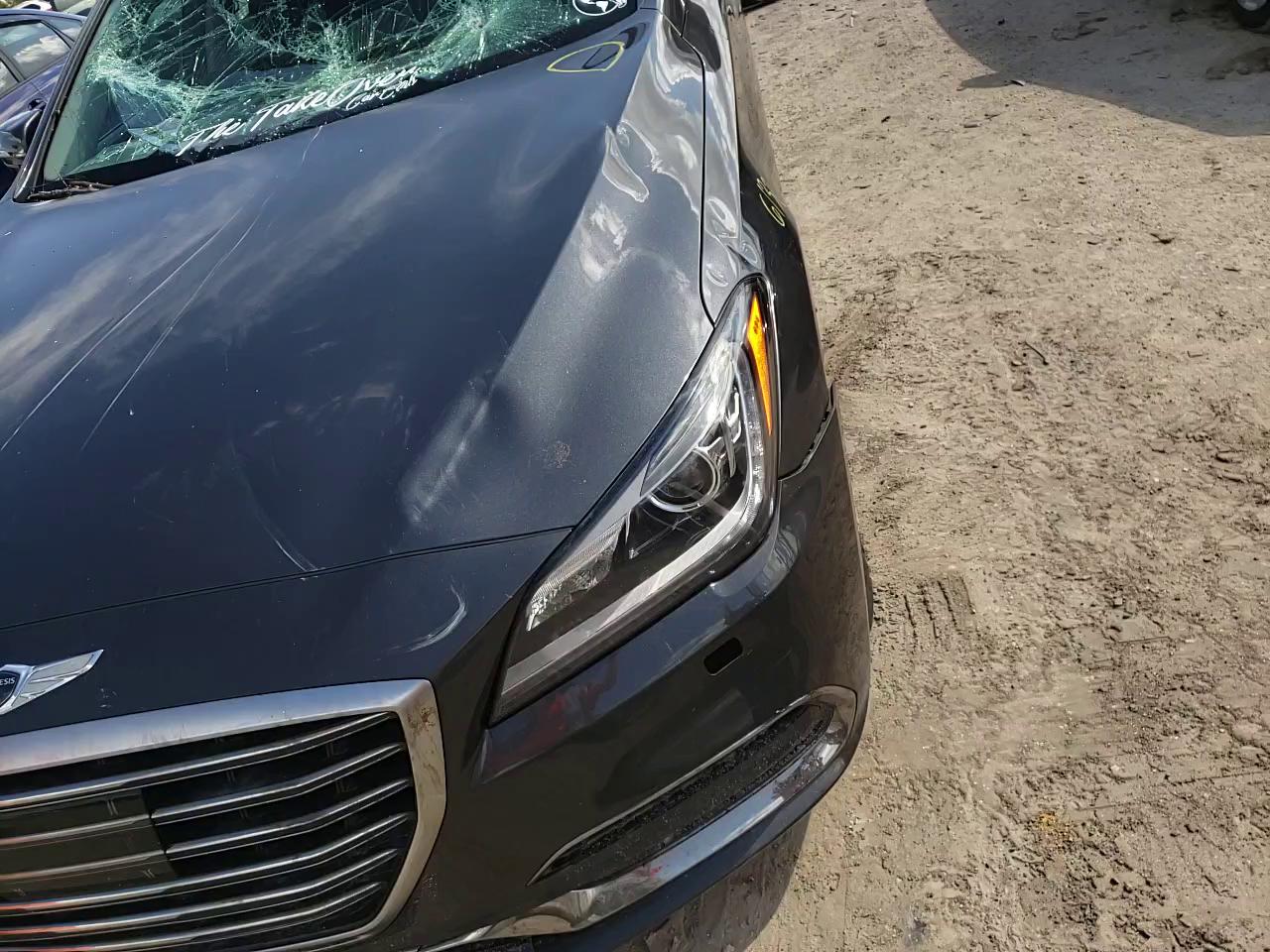 2018 GENESIS G80 KMHGN4JE8JU223880