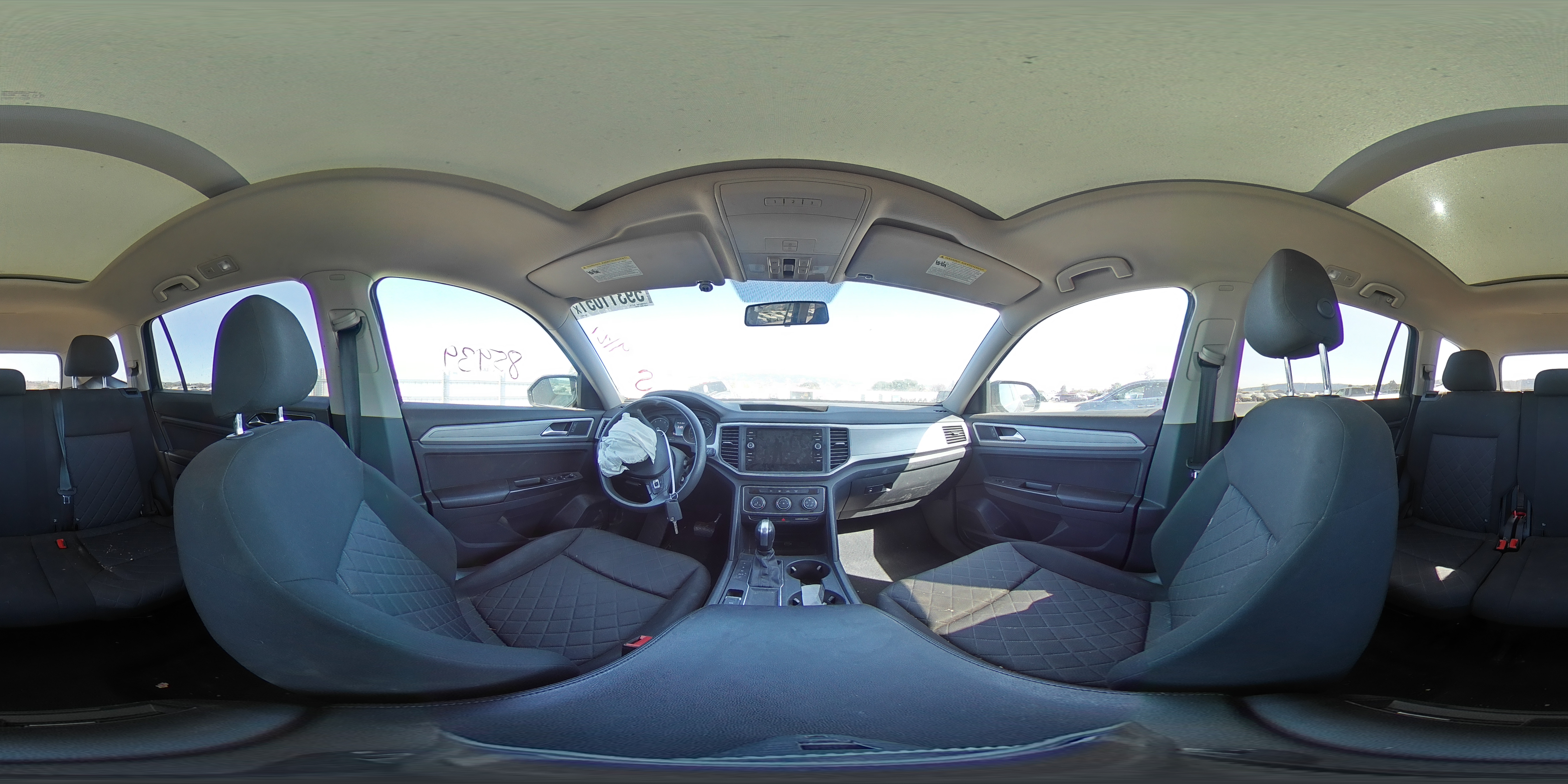 2018 VOLKSWAGEN ATLAS 1V2BR2CA0JC507011