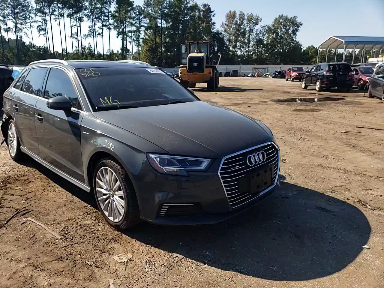 2017 AUDI A3 E-TRON WAUTPBFFXHA137434
