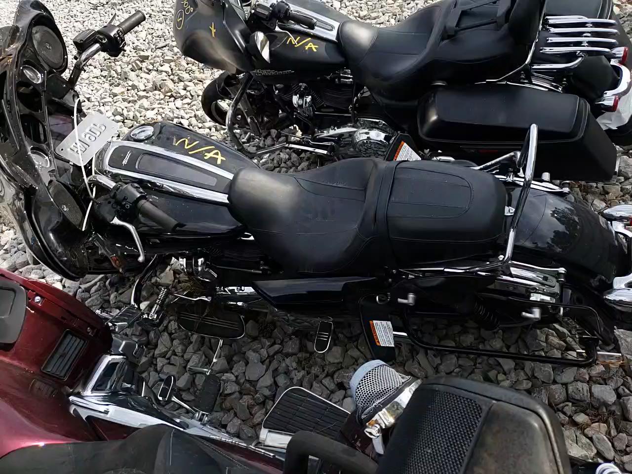 2021 HARLEY-DAVIDSON FLHXS 1HD1KRP17MB629636