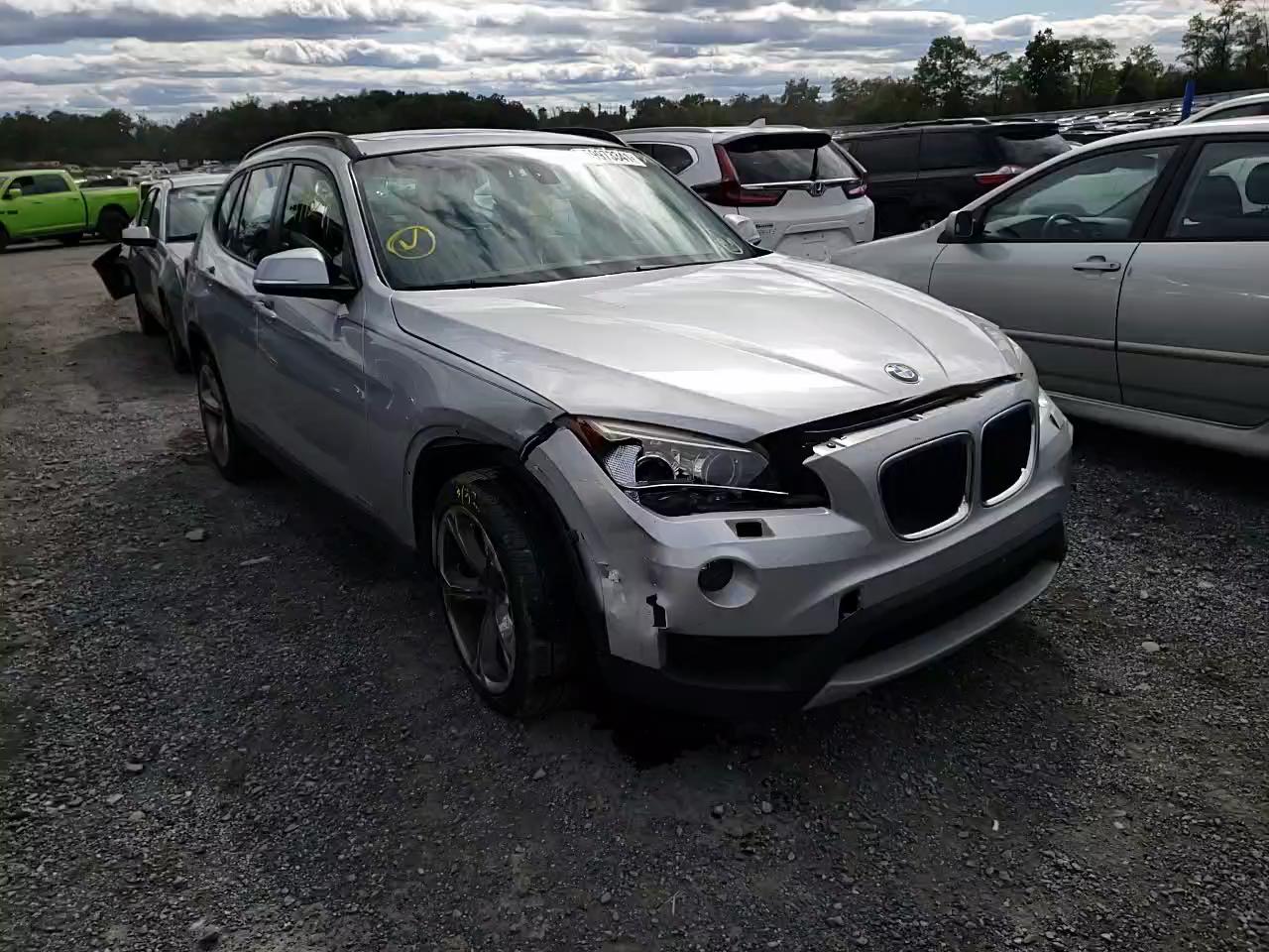 2013 BMW X1 XDRIVE3 WBAVM5C51DVV90164
