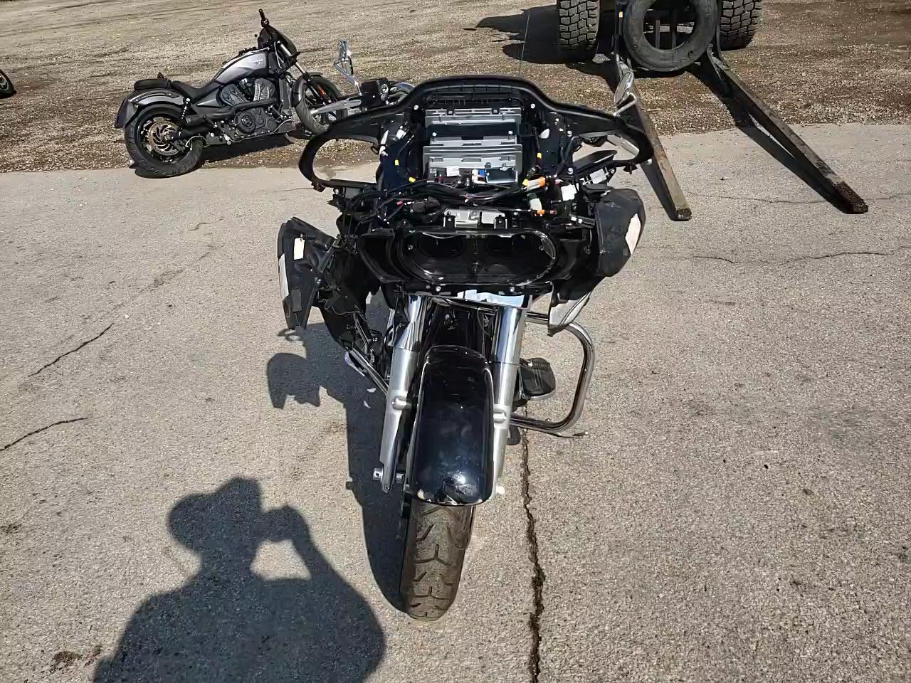 2021 HARLEY-DAVIDSON FLTRX 1HD1KHC12MB652323