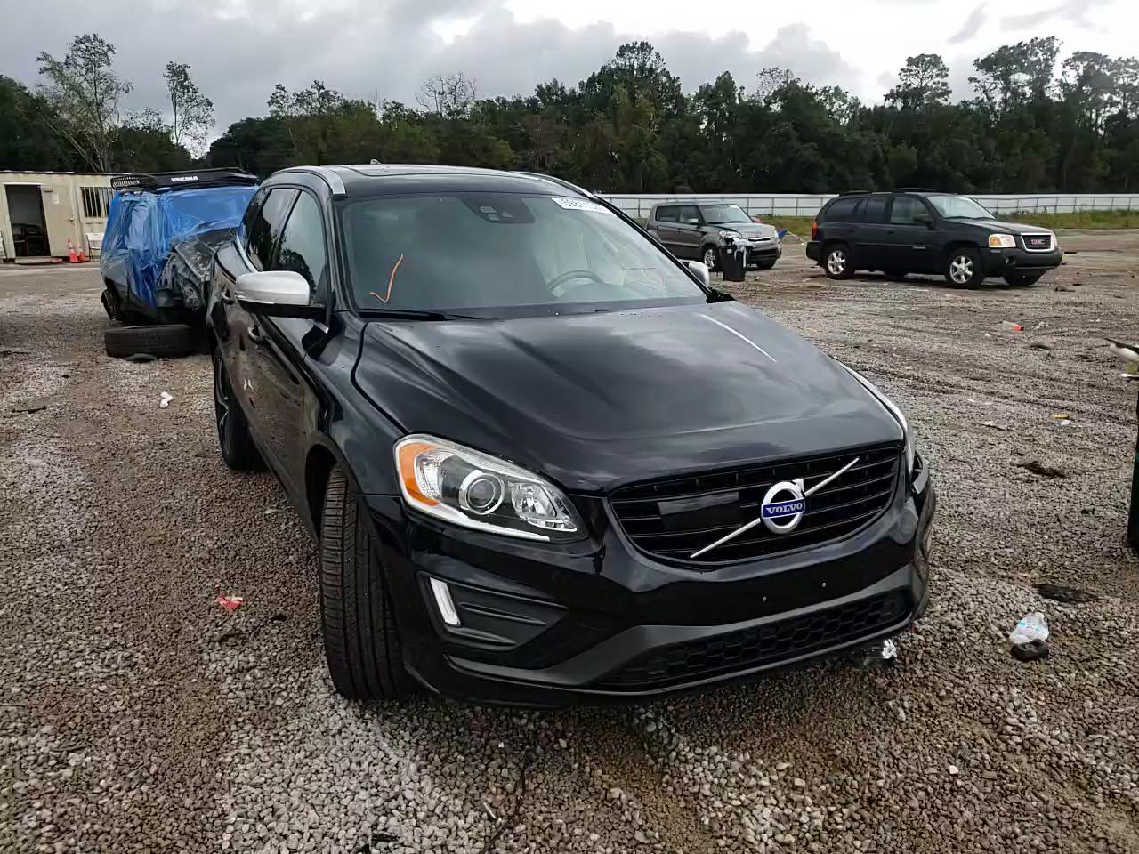 2017 VOLVO XC60 T6 R- YV449MRS0H2015162