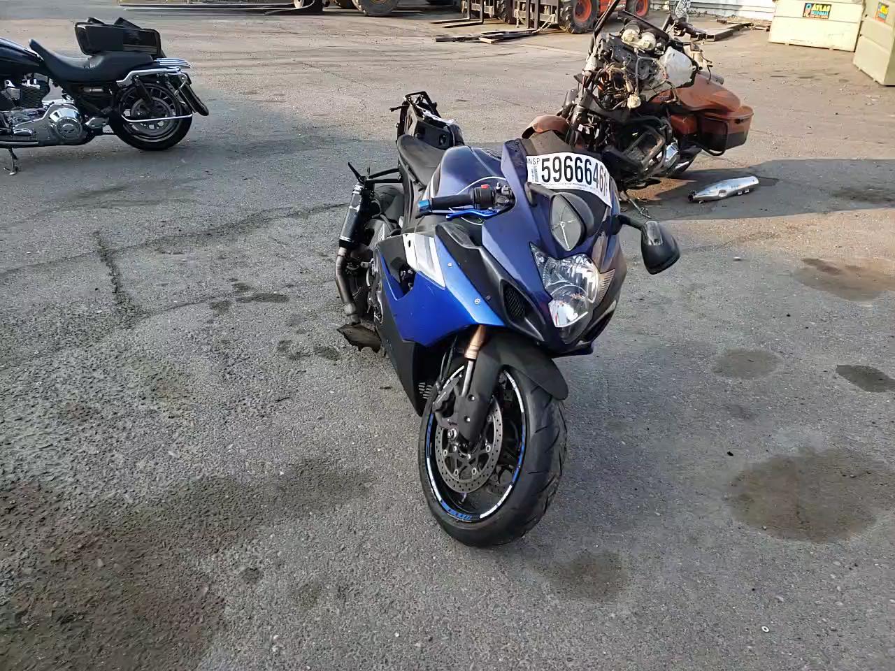 2005 SUZUKI GSX-R1000 JS1GT76A552106240