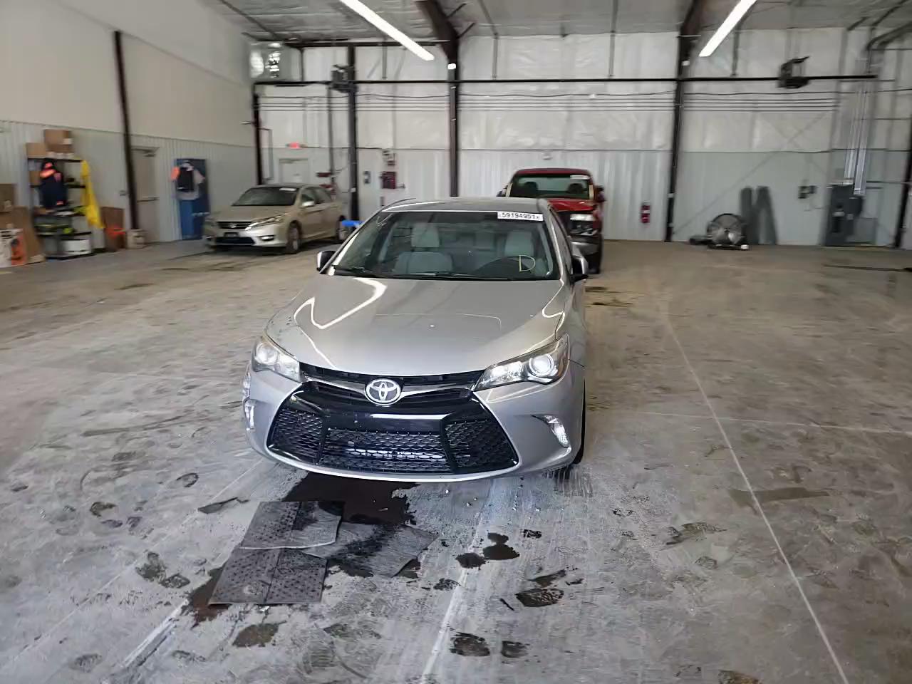 2016 TOYOTA CAMRY LE/X 4T1BF1FK5GU568846