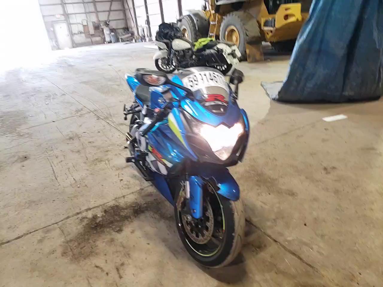2015 SUZUKI GSX-R1000 JS1GT78A4F2100671