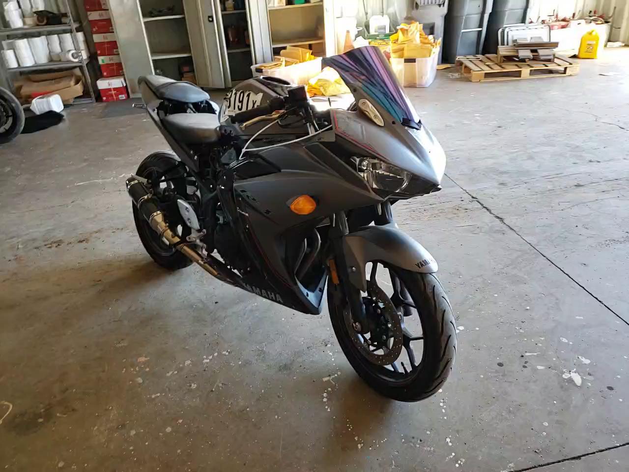 2016 YAMAHA YZFR3 MH3RH06Y8GK013804