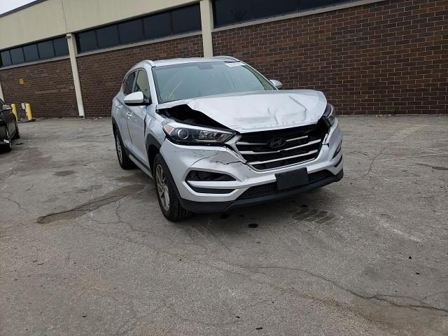 KM8J3CA44HU390499 2017 Hyundai Tucson Limited