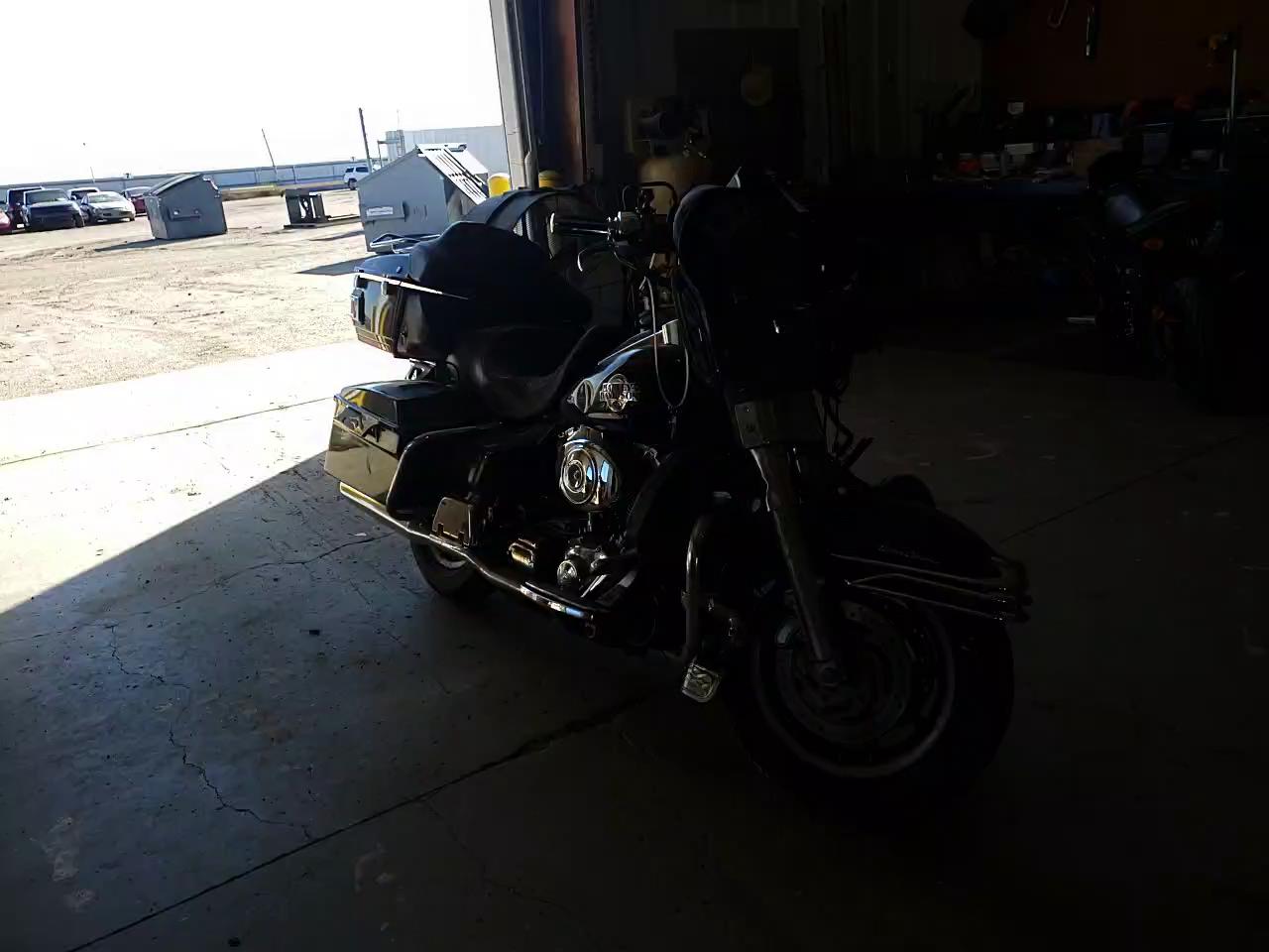 2006 HARLEY-DAVIDSON FLHTCUI 1HD1FCW126Y666077