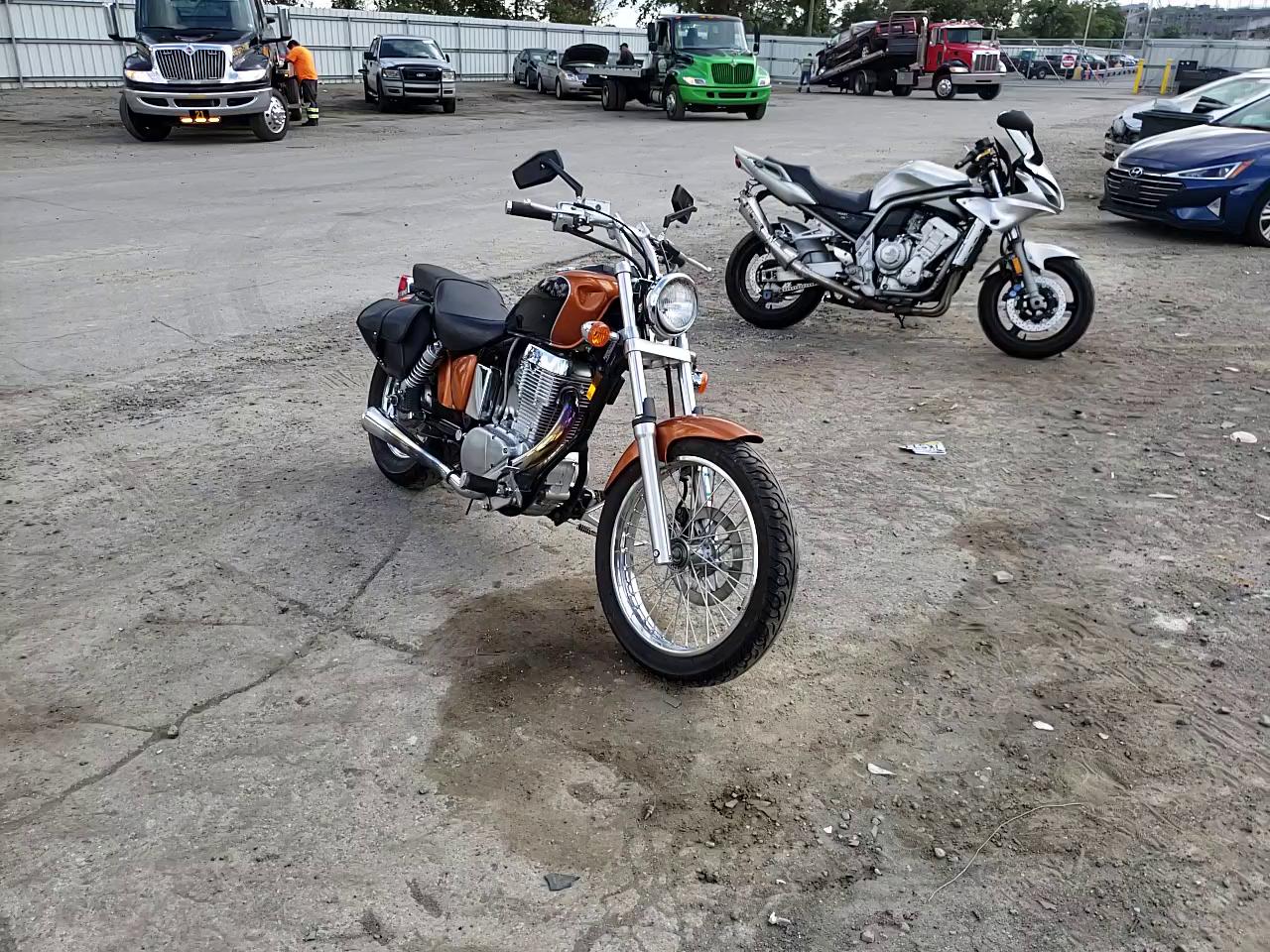 2014 SUZUKI LS650 JS1NP41A9E2100653