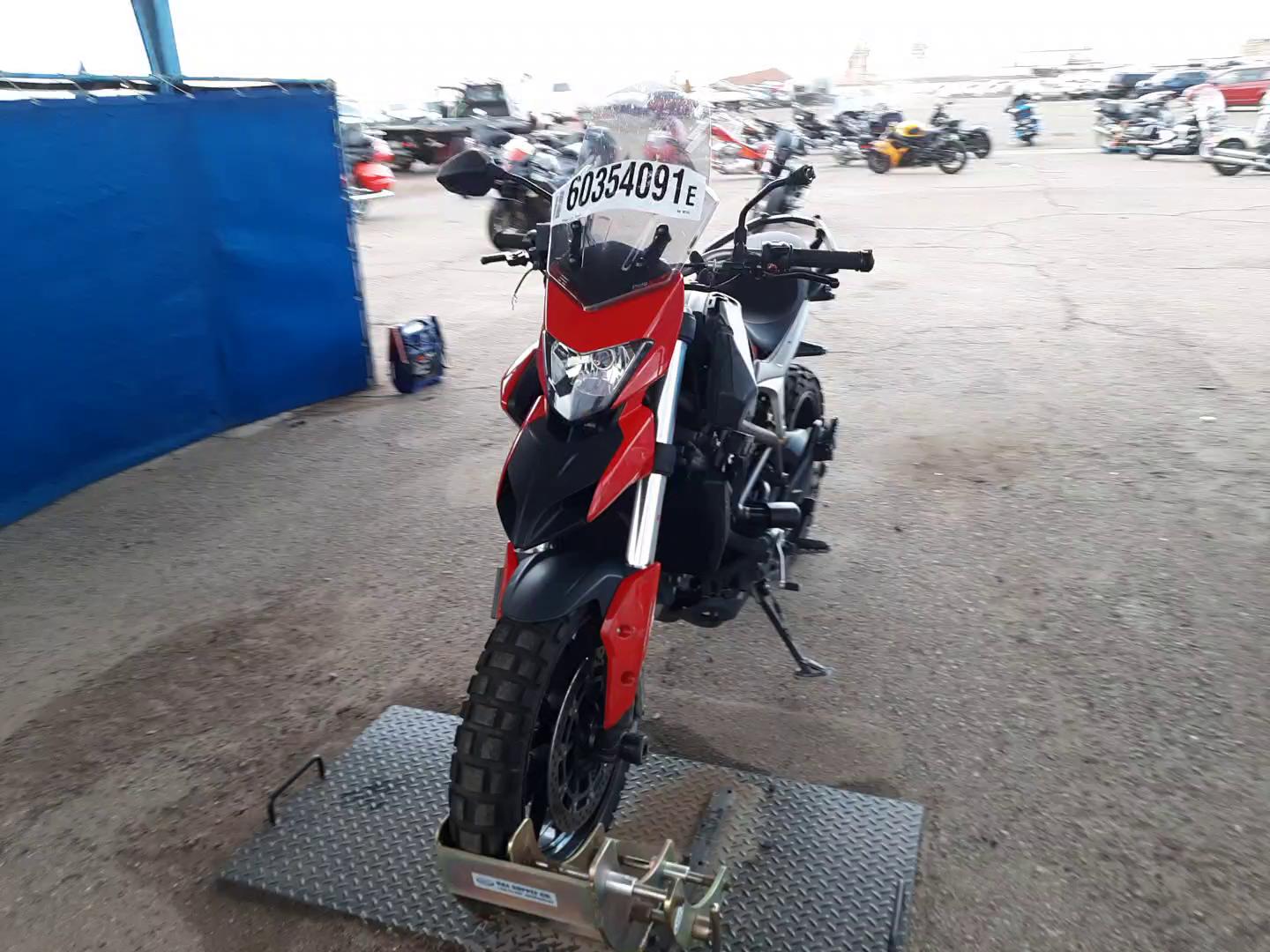 2013 DUCATI HYPERMOTAR ZDM1YBTS2DB002952