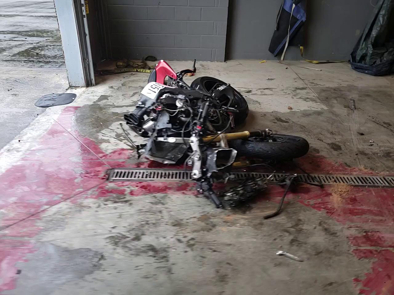 2006 KAWASAKI ZX1000 D6F JKAZXCD106A007406