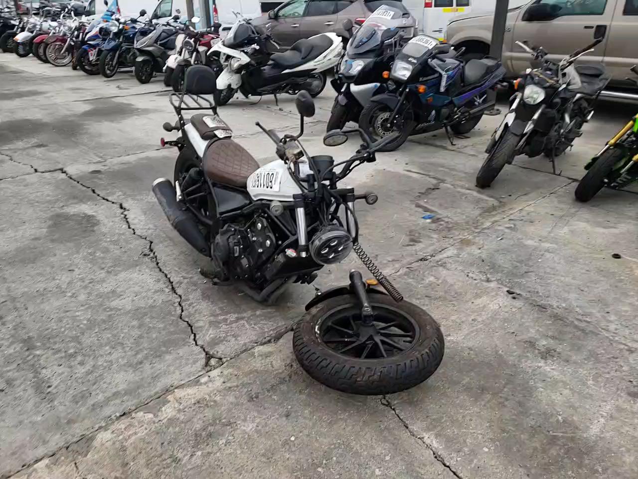2021 HONDA CMX500 A MLHPC565XM5400594