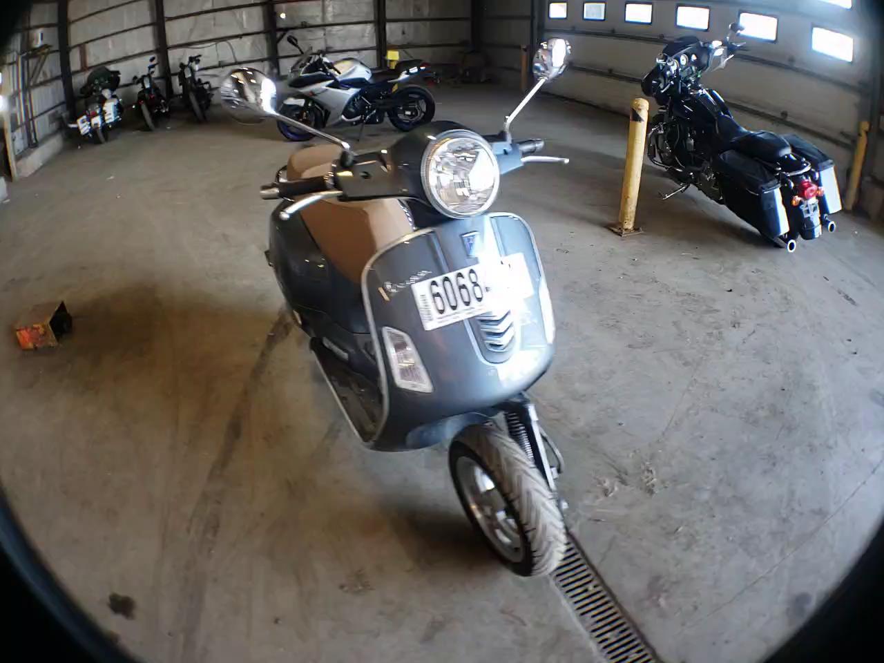 2018 VESPA GTS ZAPMA39L2J5100326
