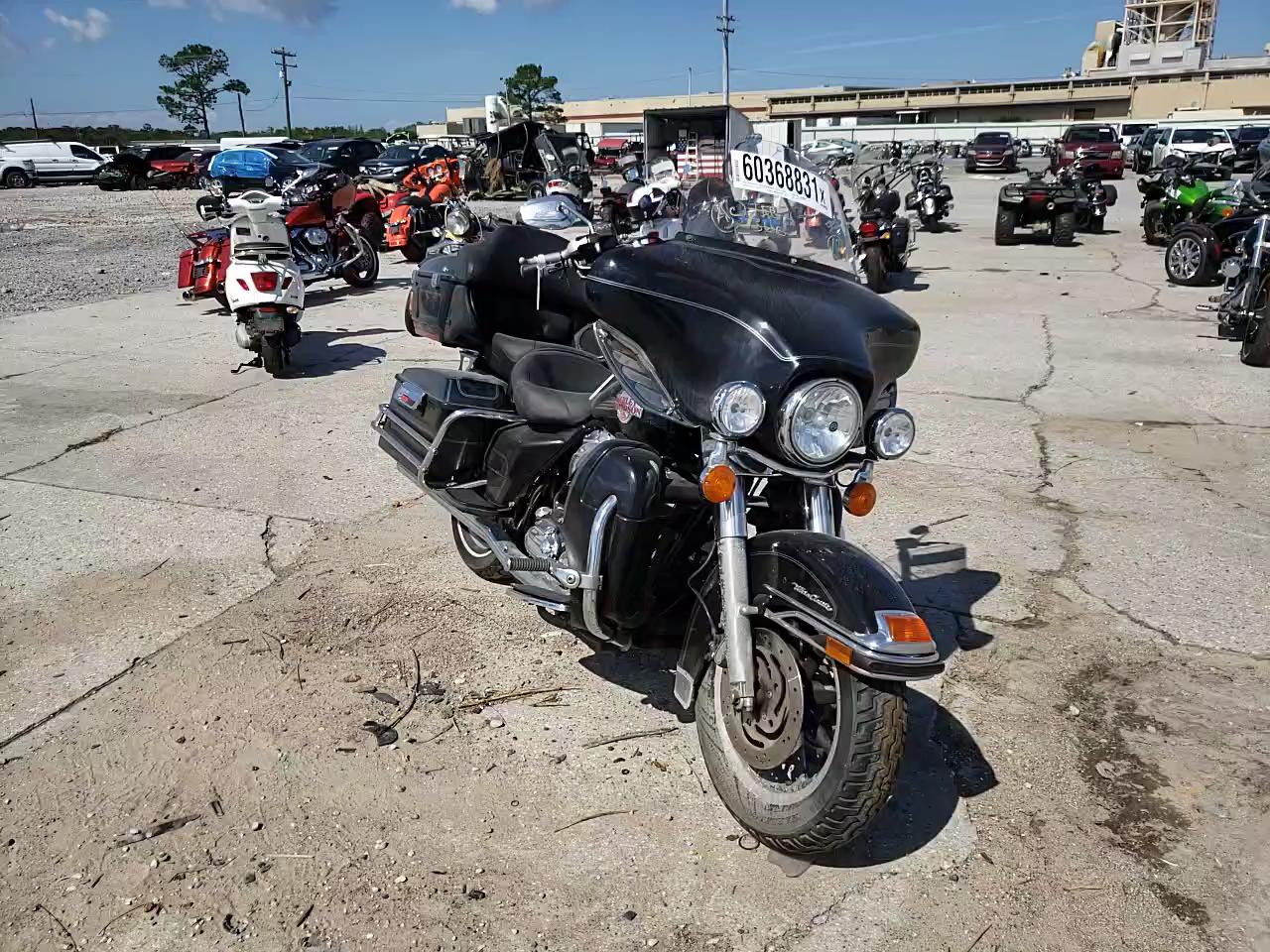 2007 HARLEY-DAVIDSON FLHTCUI 1HD1FC4157Y678177